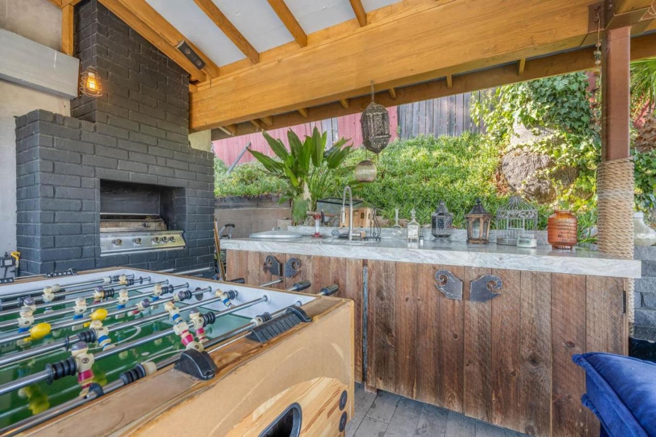 Middlebury Heights With Pool * Los Angeles