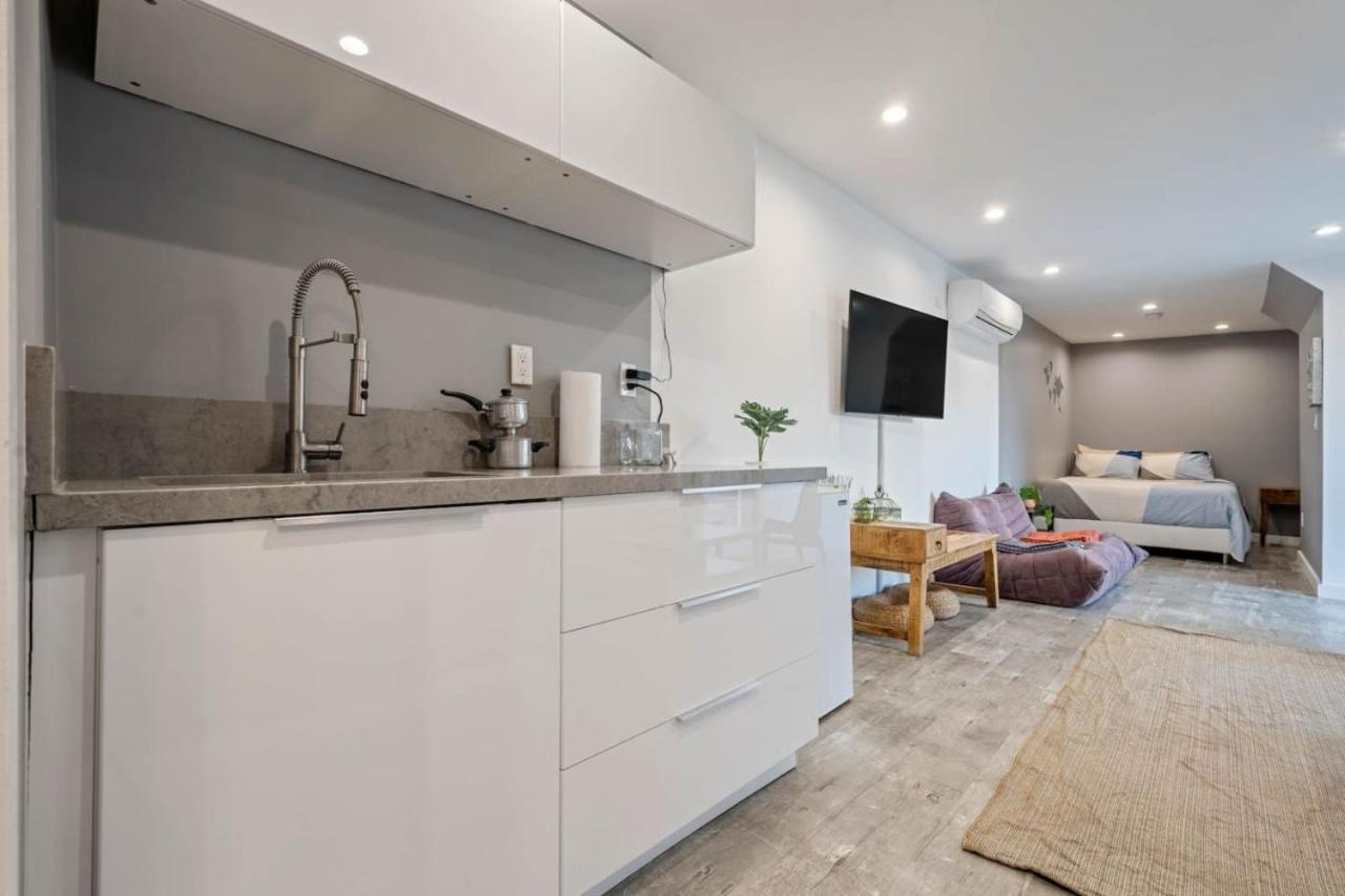Middlebury Heights With Pool * Los Angeles